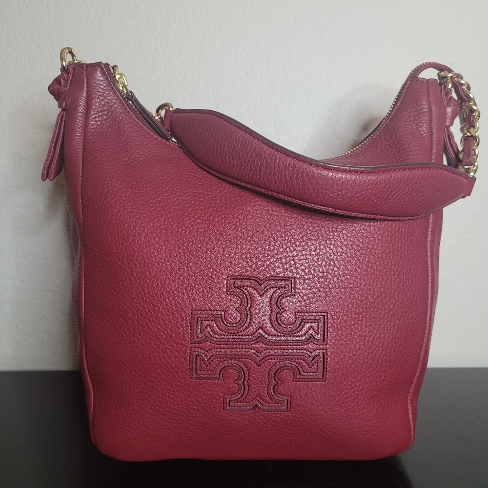 TORY BURCH Harper Bombe T Zip Hobo - Picture 2 of 16